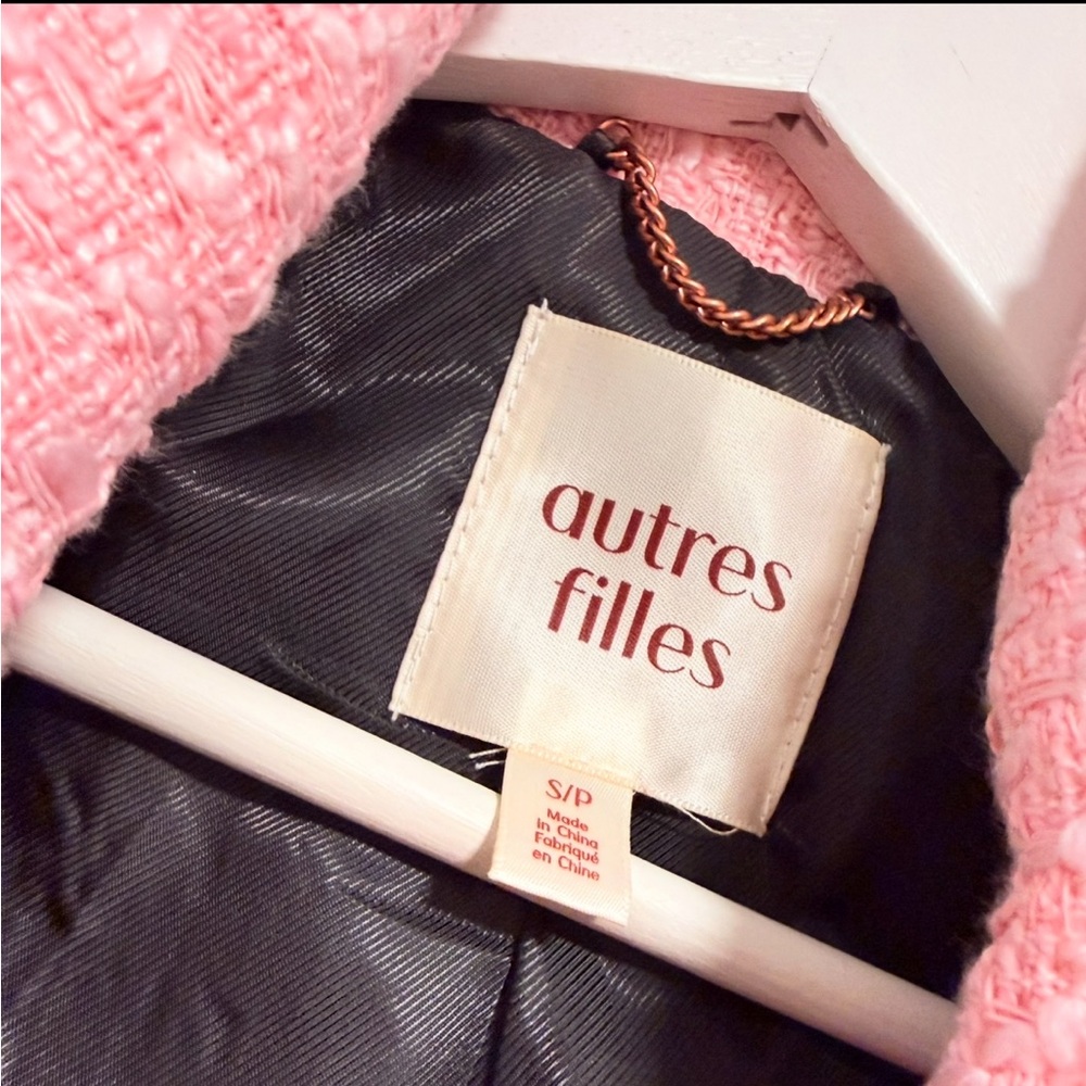 Autres Filles Pink Chanel Style Tweed Blazer - Picture 3 of 3